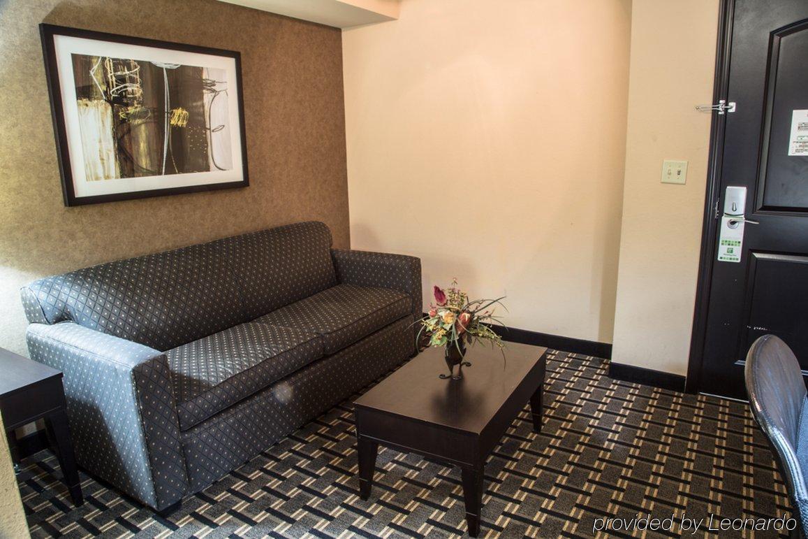 Holiday Inn Arlington Northeast By Ihg Eksteriør bilde