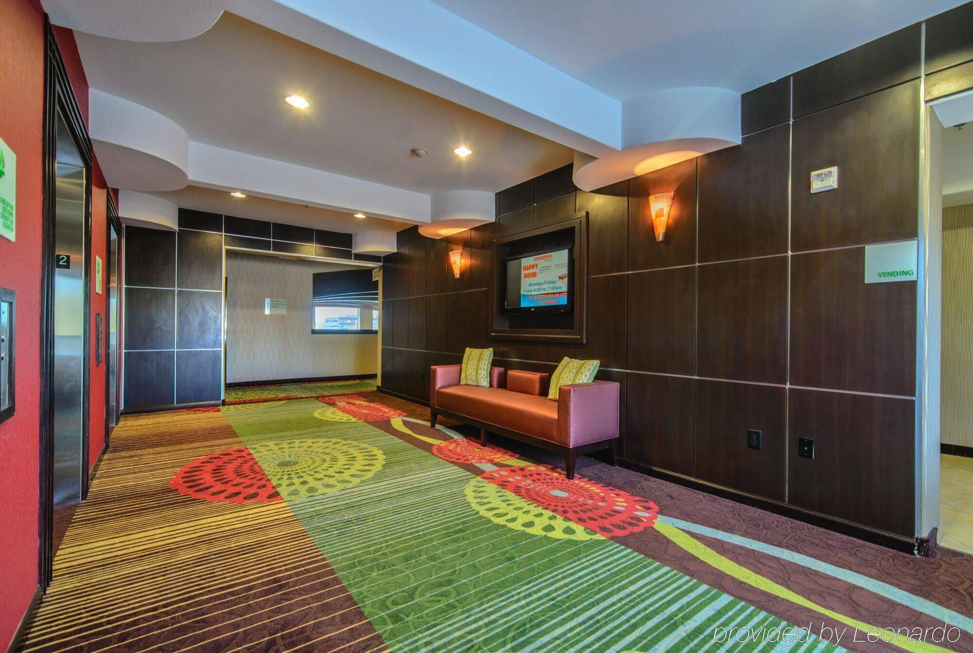 Holiday Inn Arlington Northeast By Ihg Eksteriør bilde